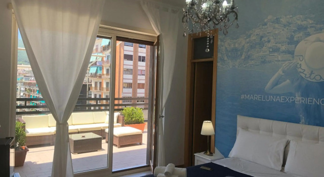 Mareluna Penthouse - Luxury Suites, Book Hotel Salerno Campania