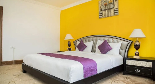 Treebo Tryst Royal Palm, Забронировать Отель Отели штата Махараштры 3 звезды, 3*