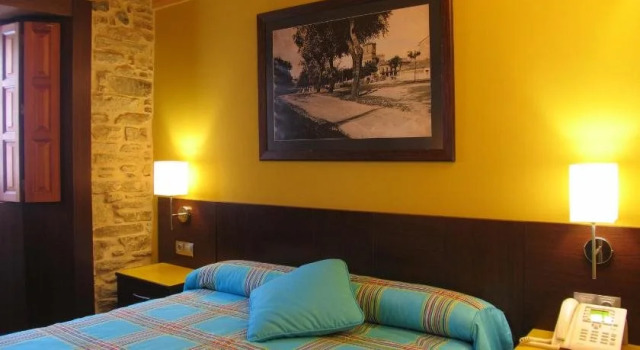 Hotel Rolle, Prenota Hotel Ribadeo 