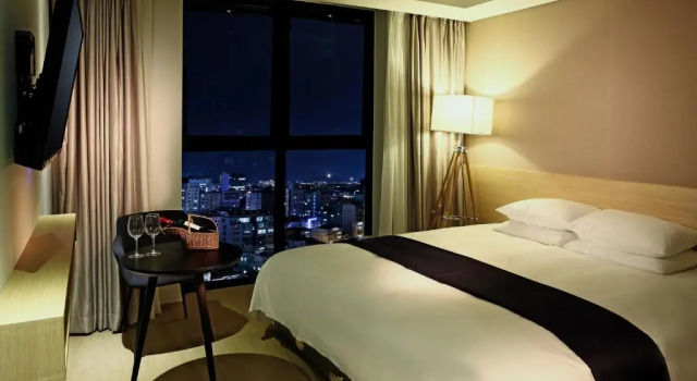 Двухместный номер Standard Hotel The One
