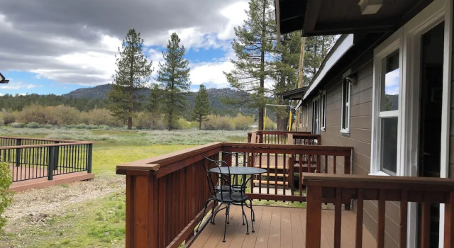 Двухместный номер Superior Bay Meadows Resort