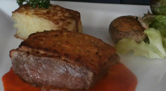 Hotel Le Merle Blanc, Boek Hotel Hotels in Franche-Comte met ontbijt, Ontbijt