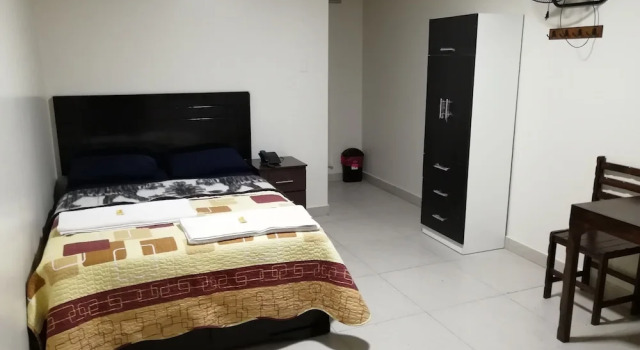 Номер Economy Maxy's Inn Hotel & Suite