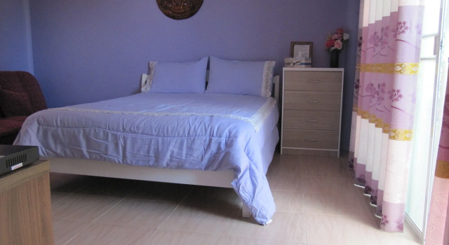 One D Homestay