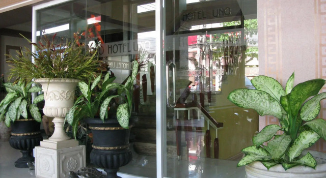 Hotel Uno, Varaa Hotelli Edulliset hotellit kohteessa Davao