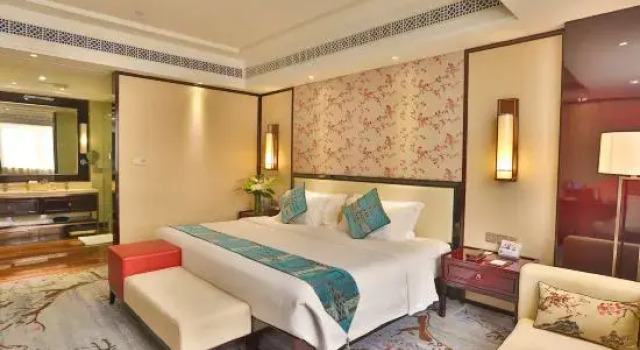 Люкс Deluxe Run Hua Si Ji Hotel