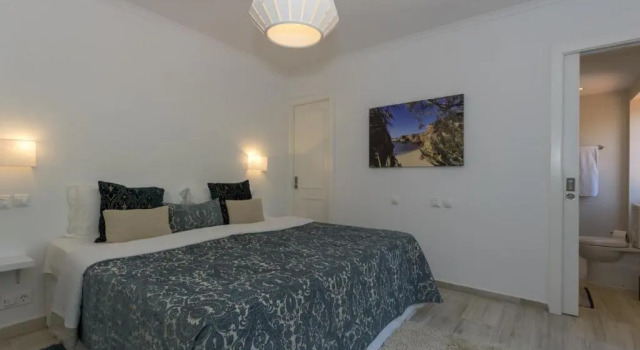 Вилла с 4 комнатами Rocha Brava Village Resort