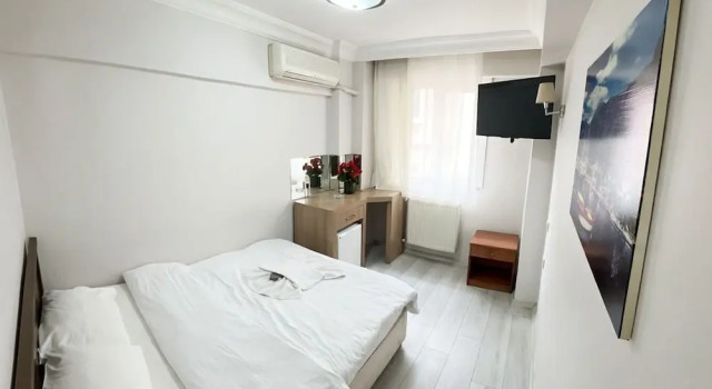 Efendi Hotel old town special category, Забронировать Отель Фатих Стамбул, рядом с Библиотека Стамбульского университета
