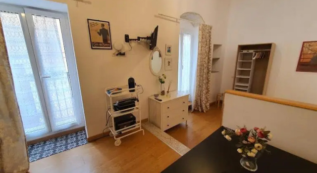 Arco Della Neve Guest House, Забронировать Гостевой дом Бари Bari Province, рядом с Малый театр