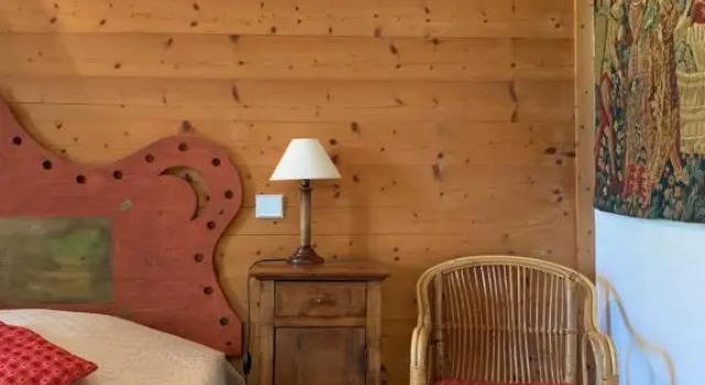 Au Cheval Blanc - appartements et chambres dhôtes, Забронировать Апартаменты/квартира Отели Belledonne с завтраком, Завтраки