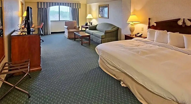 Standard Zimmer Radisson Hotel Cedar Rapids