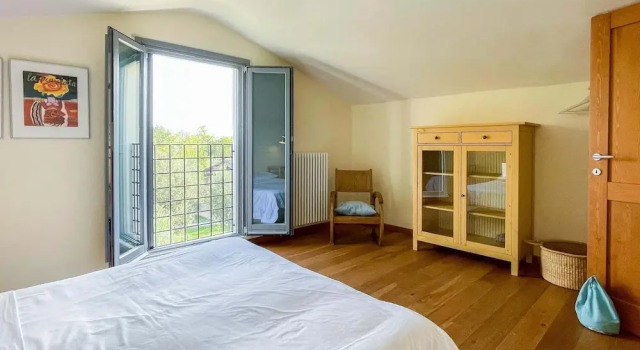 Апартаменты Comfort Amazing apartment in Belvedere Ostrense with garden