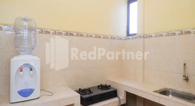 Wisma Giri Mulyo B Near Grojogan Sewu Mitra RedDoorz