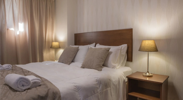 Enalio Suites, Rezervovat Hotel Hotely v Corinthia Regional Unit se snídaní, Snídaně