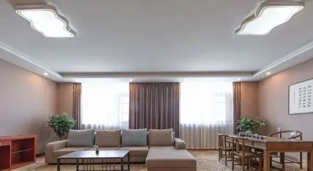 Люкс Deluxe Chuyue Hejin Hotel