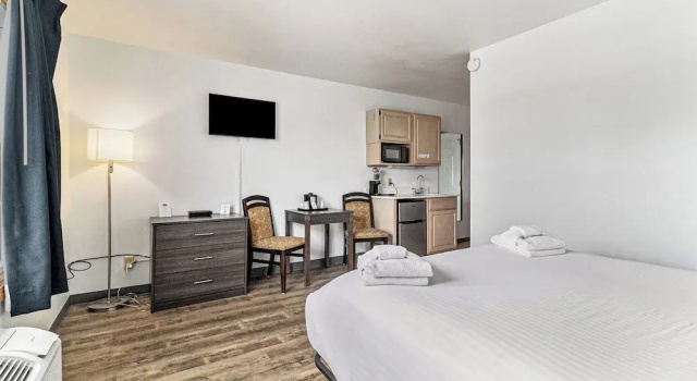 Двухместный номер Standard с видом на парк Snyders Shoreline Inn