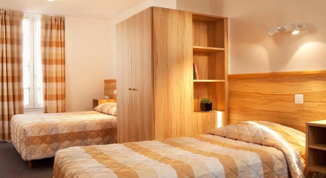 Номер Comfort Pacific Hotel Fondary