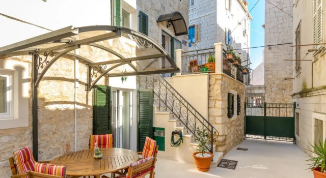 Апартаменты Deluxe с 2 комнатами Apartments and Rooms Villa Erede