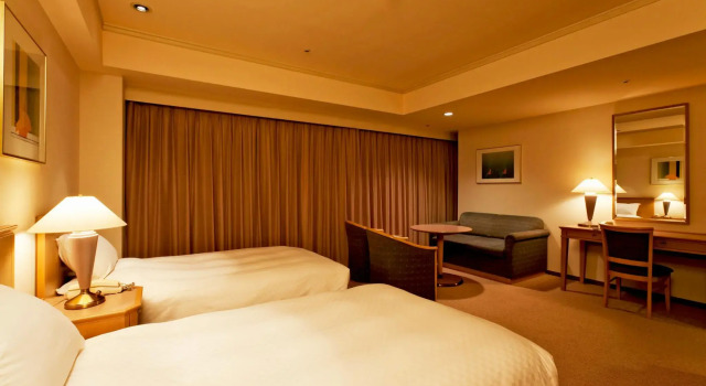 Двухместный номер Deluxe Century Royal Hotel