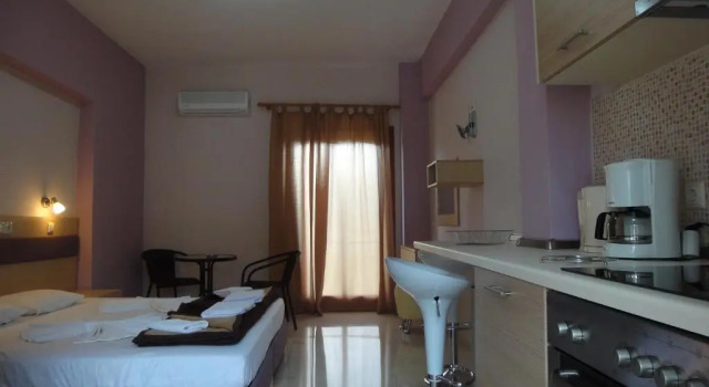 Студия Albatros Studios & Apartments