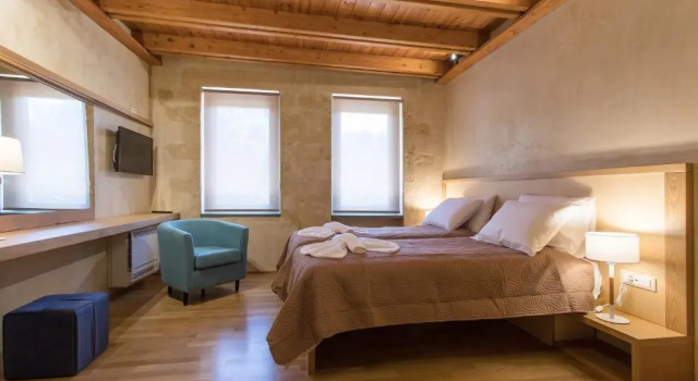 Полулюкс Polixenys Suites