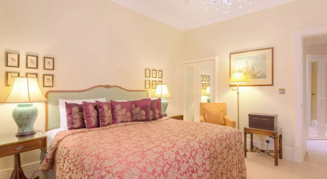 Номер Classic Rushton Hall Hotel and Spa