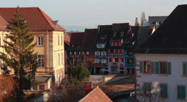 Sous les toits du Zinc - Climatisé, Забронировать Апартаменты/квартира Отели Alsace Wine Route с парковкой, Парковка