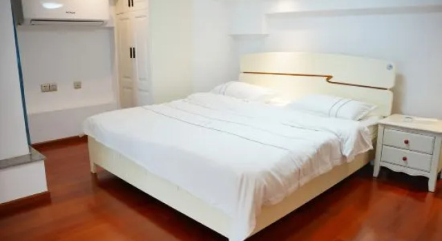 Люкс Comfort M·Yuju Executive Apartment (Shenzhen Xinghe ico)
