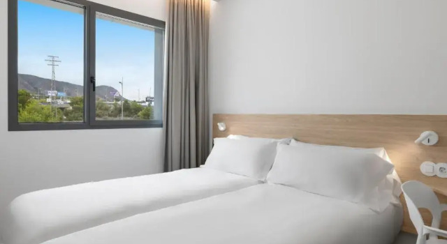 Номер Standard B&B HOTEL Benidorm Finestrat
