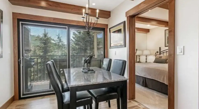 2 Bedroom Antlers Vacation Rental With Incredible Slopeside Views and Just a Short Walk to Gondola and Lionshead Village