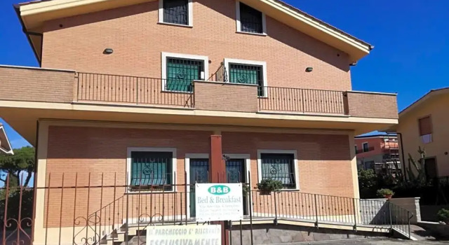 B&B Ciampino, Prenota Bed & breakfast Hotel a Lazio con parcheggio, Parcheggio