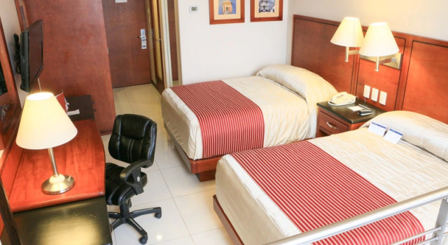 Двухместный номер Standard с балконом Hotel Fortin Plaza
