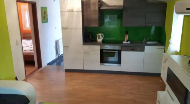 Апартаменты c 1 комнатой Radmani Apartments
