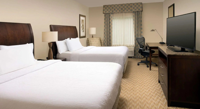 Четырёхместный номер Standard Hilton Garden Inn Huntsville South/Redstone Arsenal
