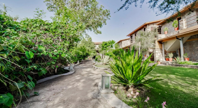 Jhadol Safari Resort, Забронировать Курортный отель Отели штата Раджастхана с бассейном, Бассейн