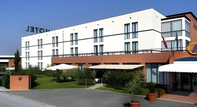 Euro Hotel, Reserva ahora Hotel Cascina Toscana