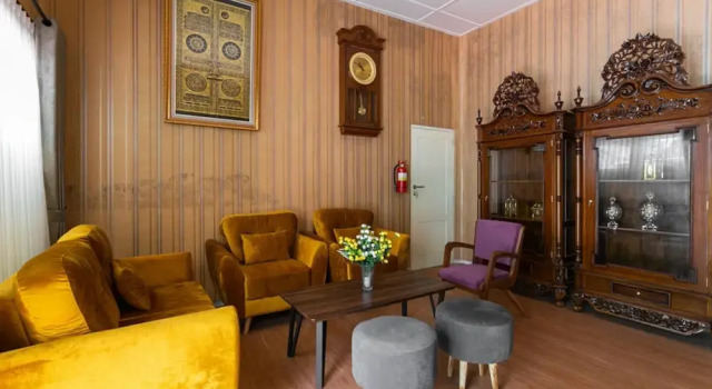 RedDoorz Syariah near Titik Nol Yogyakarta
