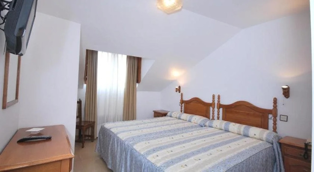 Hotel Trespalacios, Prenota Hotel Hotel a Asturie con parcheggio, Parcheggio