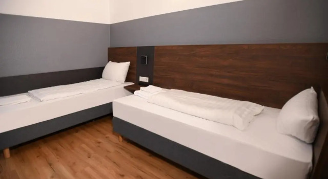 Двухместный номер Standard Hotel Apadana Frankfurt