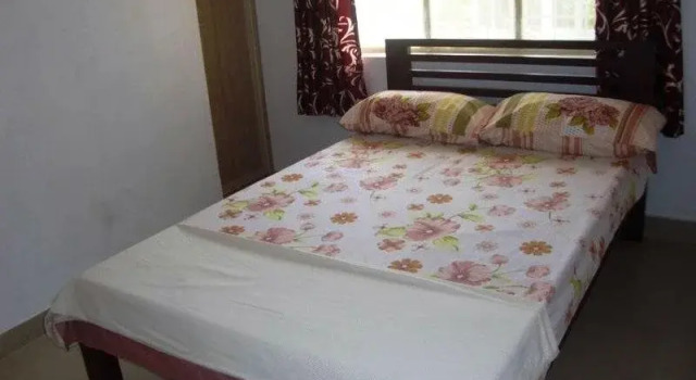 Gloria Homestay, Varaa Hotelli Hotellit New Delhi pysäköinnillä, Pysäköinti