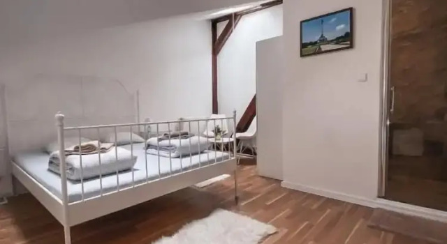 Blue Lotus Apartments, Забронировать Апартаменты/квартира Недорогие отели Братиславы, рядом с Старый мост, недорого