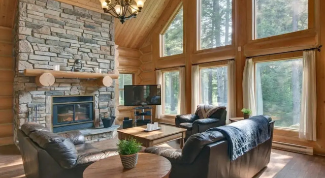 Family fun Private Indoor hot tub Citq 234953, Rezervovat Hotel Mille Isles Laurentians