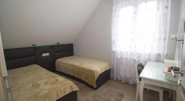 Chez Moi, Book Hotel Debrecen 