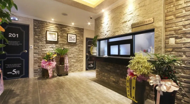 Gumi Hyeonggokdong 5wol Hotel, Book Hotel Gumi Gyeongsangbuk-do