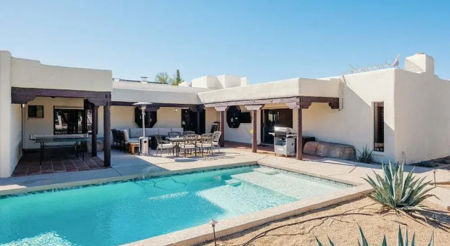 Коттедж Bed Rock Desert -pool Heat Available - Spring Break