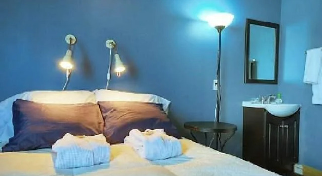 Stay Mont Royal, Rezervovat Hotel Plateau Mont Royal 