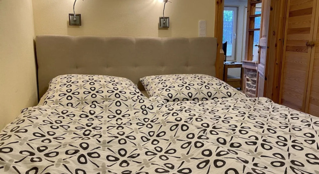 Detached holiday home in the Harz with wood stove, Prenota Casa vacanze Cottage a Garz, Cottage