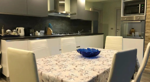 Salice Home 2/6 people