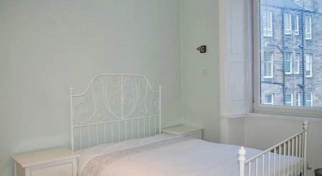 Spacious 2 Bedroom Apartment in Meadowbank, Забронировать Апартаменты/квартира Апартаменты Эдинбурга, рядом с Холирудское абатство, Апартаменты/квартира