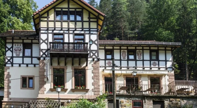 Hotel Waldhäusel, Забронировать Отель Бад-Шандау Saxon Switzerland